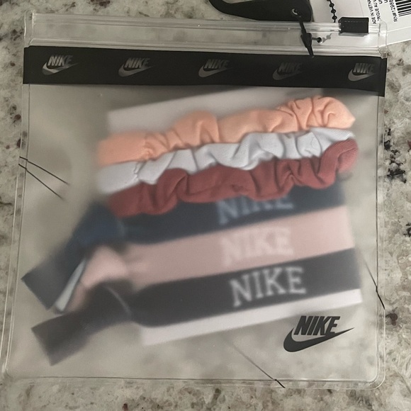 Nike new ponytail holder set package - Picture 5 of 5